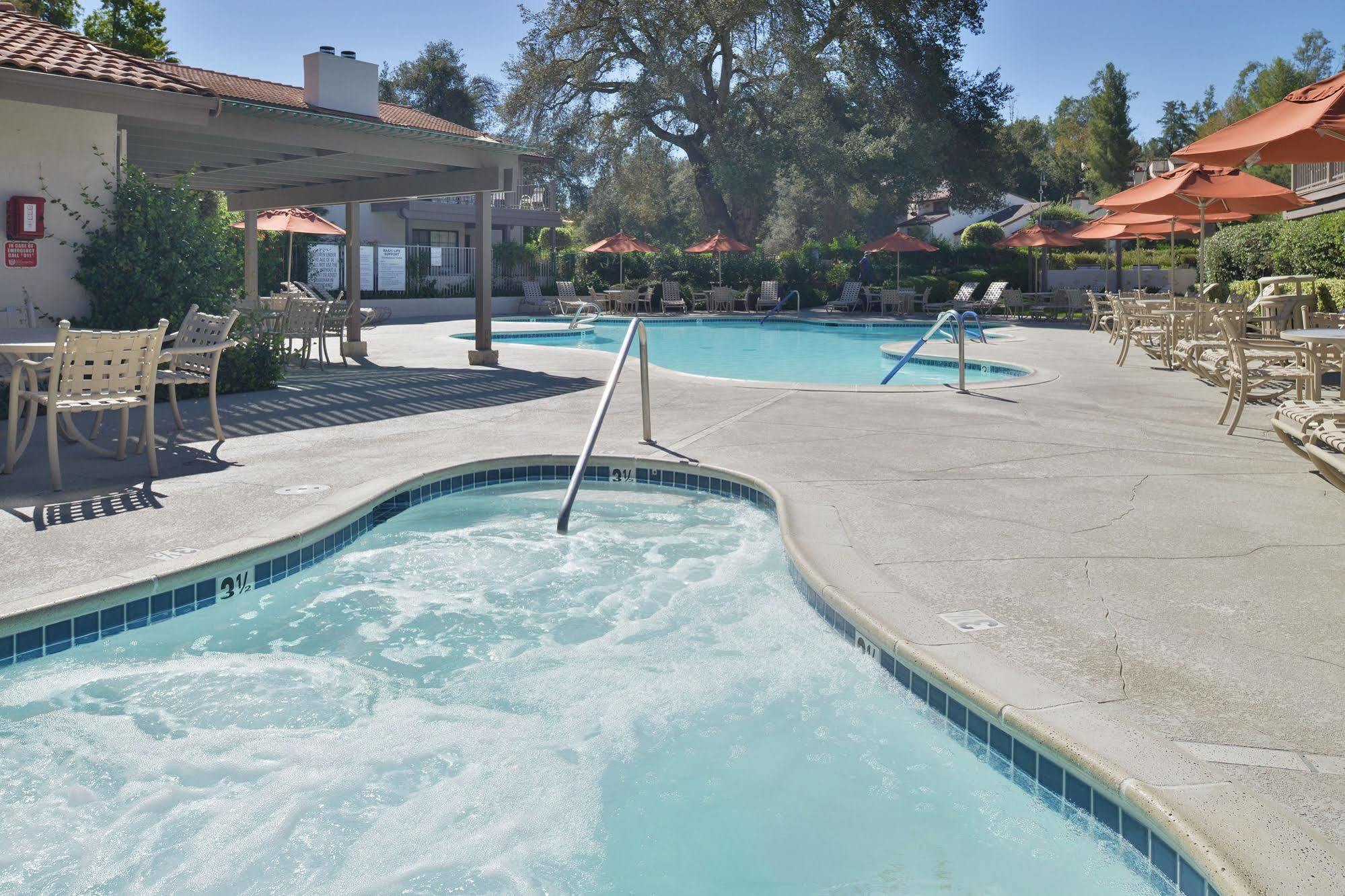 Resort Riviera Oaks
