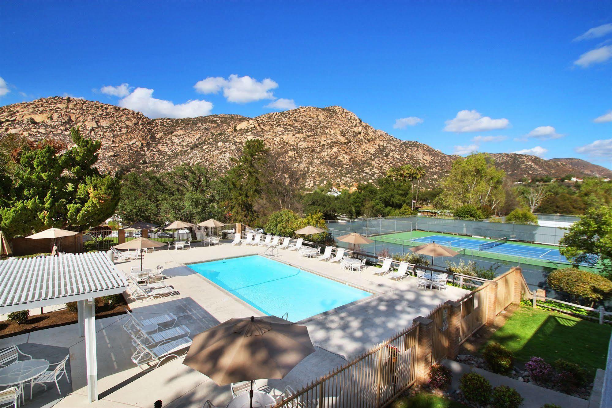 Resort Riviera Oaks Ramona
